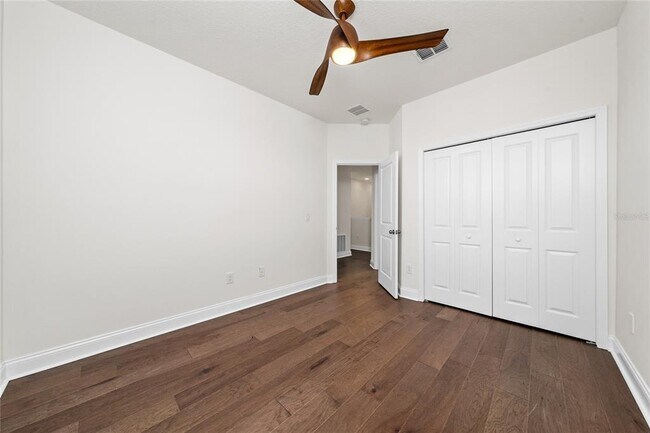 Building Photo - 16001 Grafton Wy