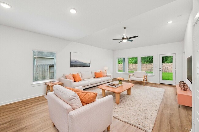 Building Photo - 5847 Sunrise Btm Ln