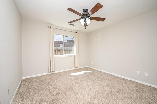 Building Photo - 12138 Havenmist Dr