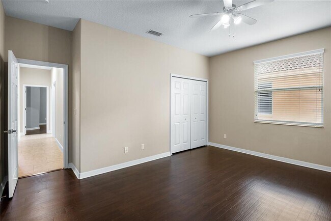 Building Photo - 6255 Sturbridge Ct