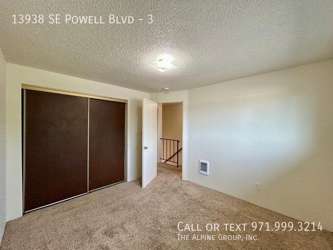 Building Photo - 13938 SE Powell Blvd