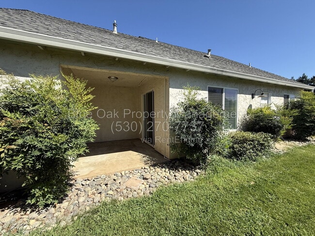 Building Photo - 39 Skywalker Ct