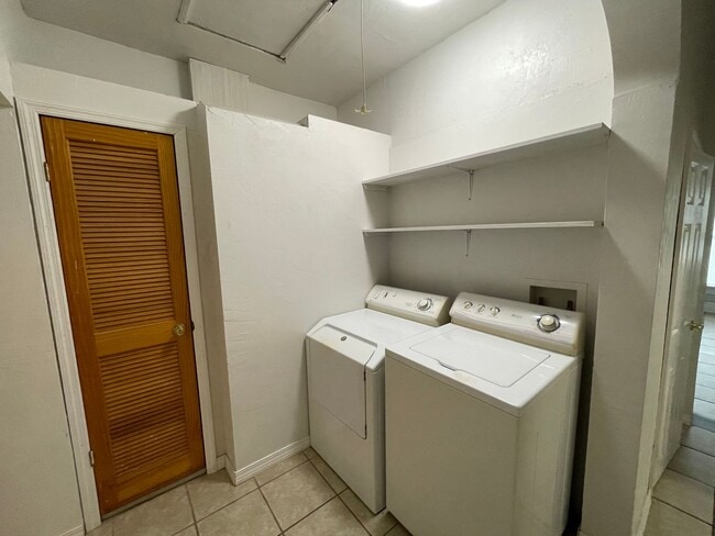 Building Photo - Affordable 3BR/2BA Home in Gainesville – C...
