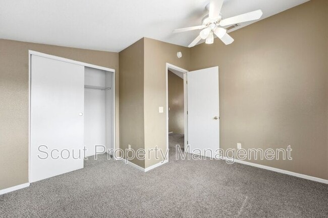 Building Photo - 45356 Escalante Ct
