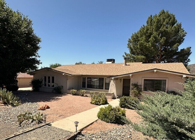 Building Photo - HOUSE - RED ROCK VIEWS - VILLAGE OF OAK CREEK