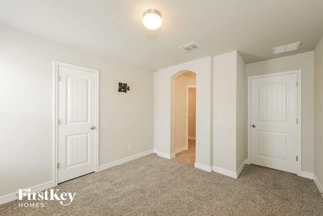 Building Photo - 1154 Ranch Falls