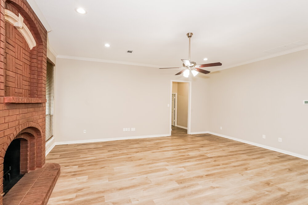 Building Photo - 708 St Johns Dr