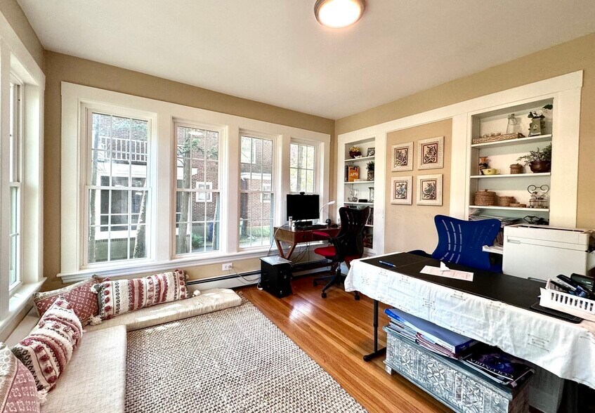 Building Photo - 27 Gammons Rd