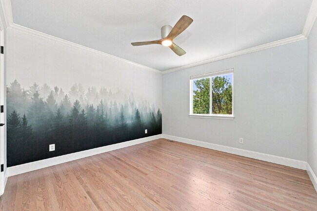Building Photo - 6275 S Walden Way