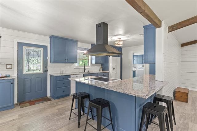 Building Photo - 323 Dyer Cir