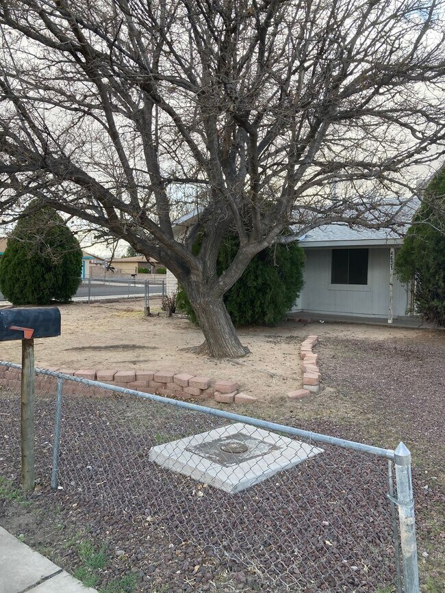 Primary Photo - Spacious Home with Great Potential in Southwest Albuquerque