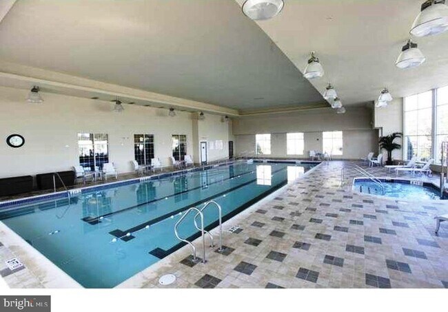 Building Photo - 299 N Caldwell Cir