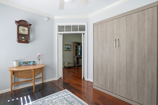 Building Photo - 34 Coburn Dr E