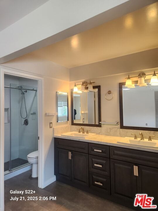 Building Photo - 731 Starlight Heights Dr