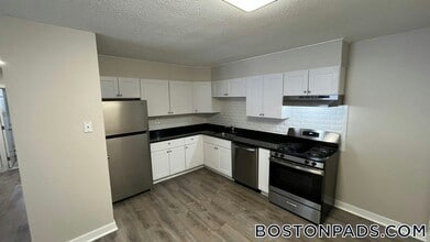 Building Photo - 95-101 Upton St.