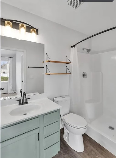 Building Photo - 2002 Ashburn Ct