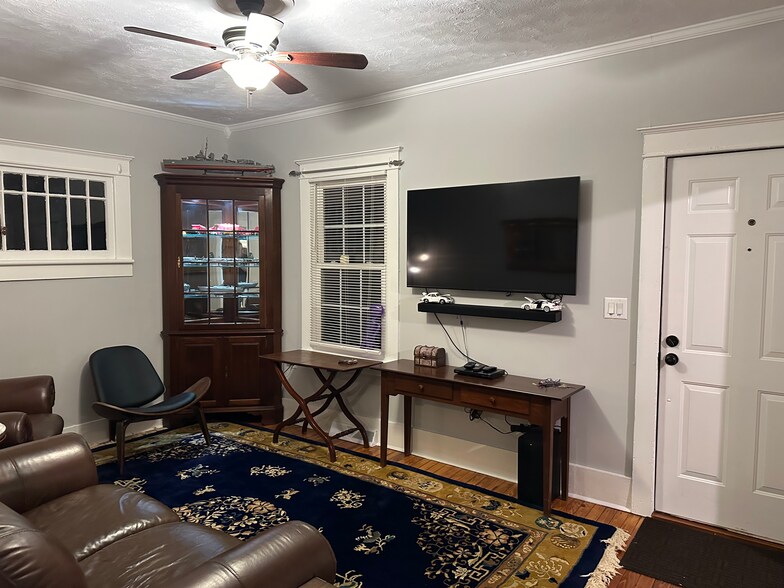 Primary Photo - 274 Fillmore St