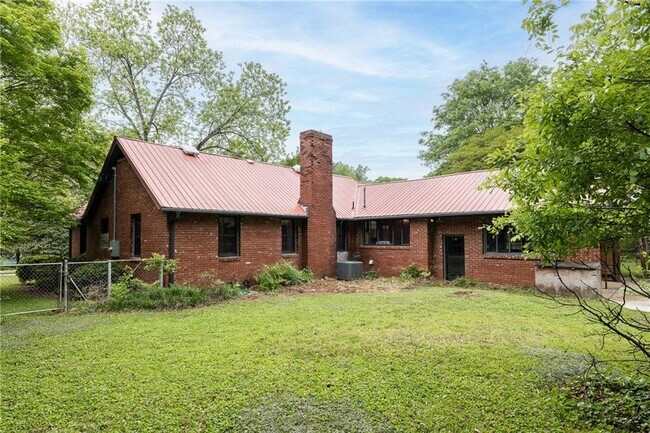 Building Photo - 889 Milam Cir