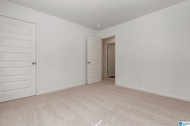 Building Photo - 2029 Eaton Pl