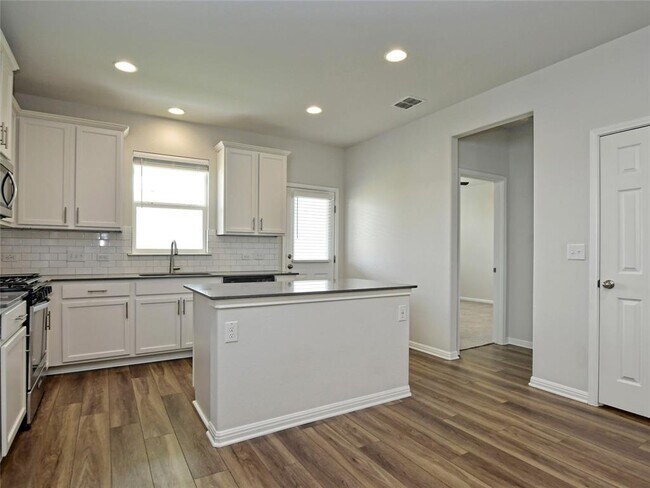 Building Photo - 6402 Arden Fls Dr