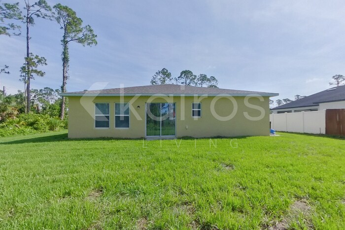 Building Photo - 1359 Heritage Ave