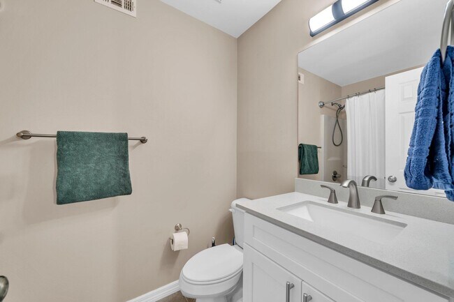 Building Photo - 4559 Castlewood Ln