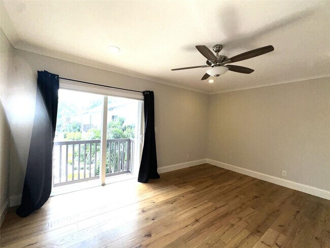 Building Photo - 1917 NE 3rd St