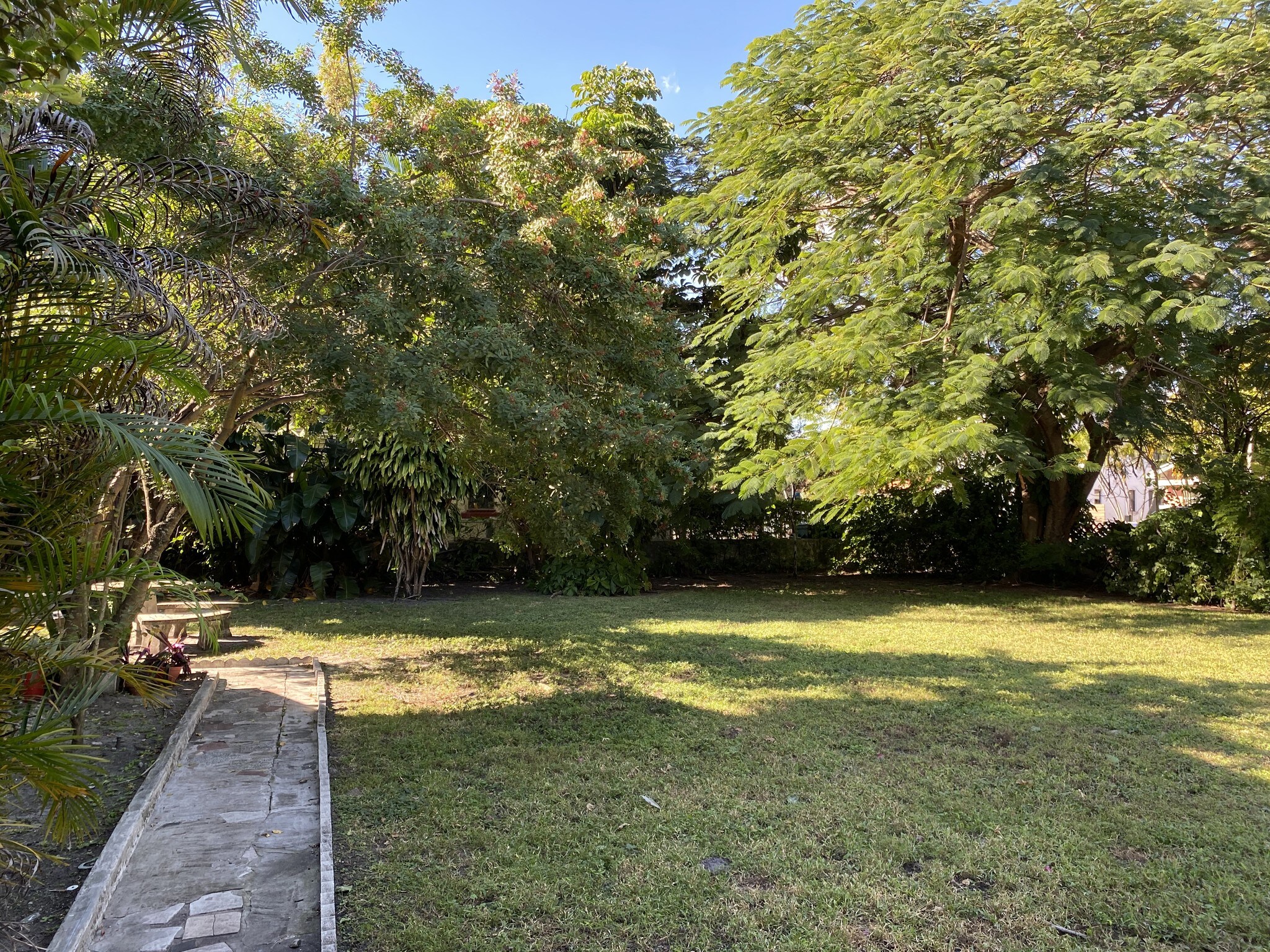 Building Photo - 1624 SW 10th St