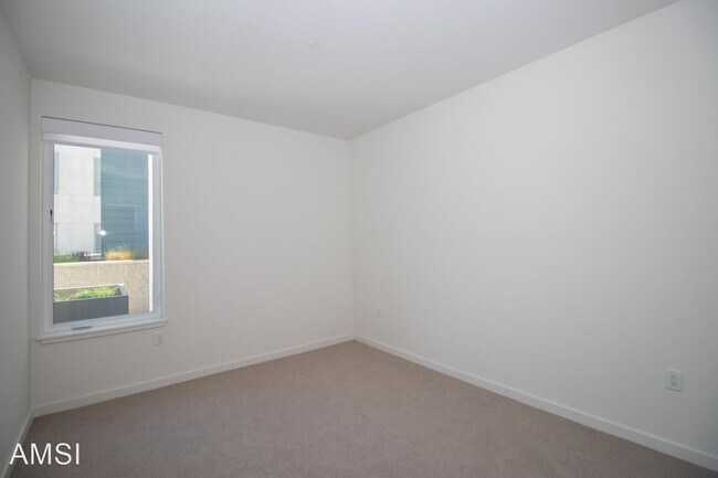 Building Photo - 2 br, 2 bath House - 52 Innes Ct #201