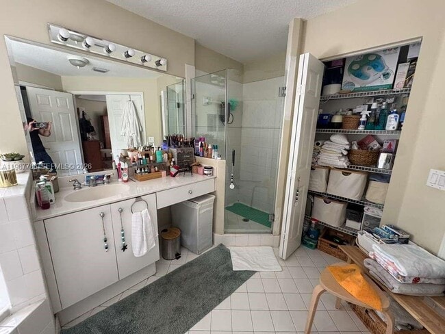 Building Photo - 7131 NW 114th Ct