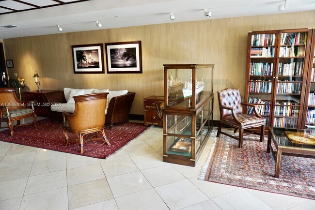 Building Photo - 151 Crandon Blvd