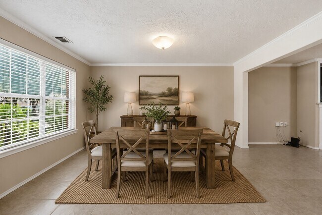 Building Photo - 13407 Barton Meadow Ln