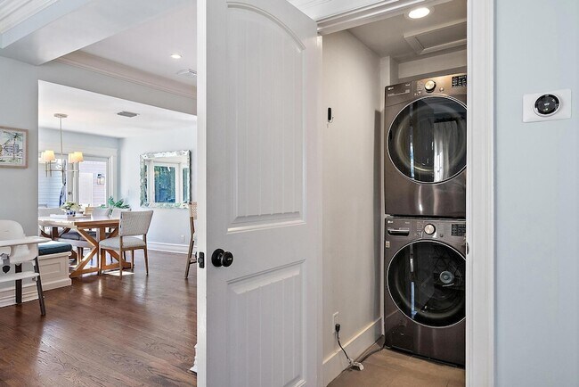 Building Photo - 3109 Washington Rd