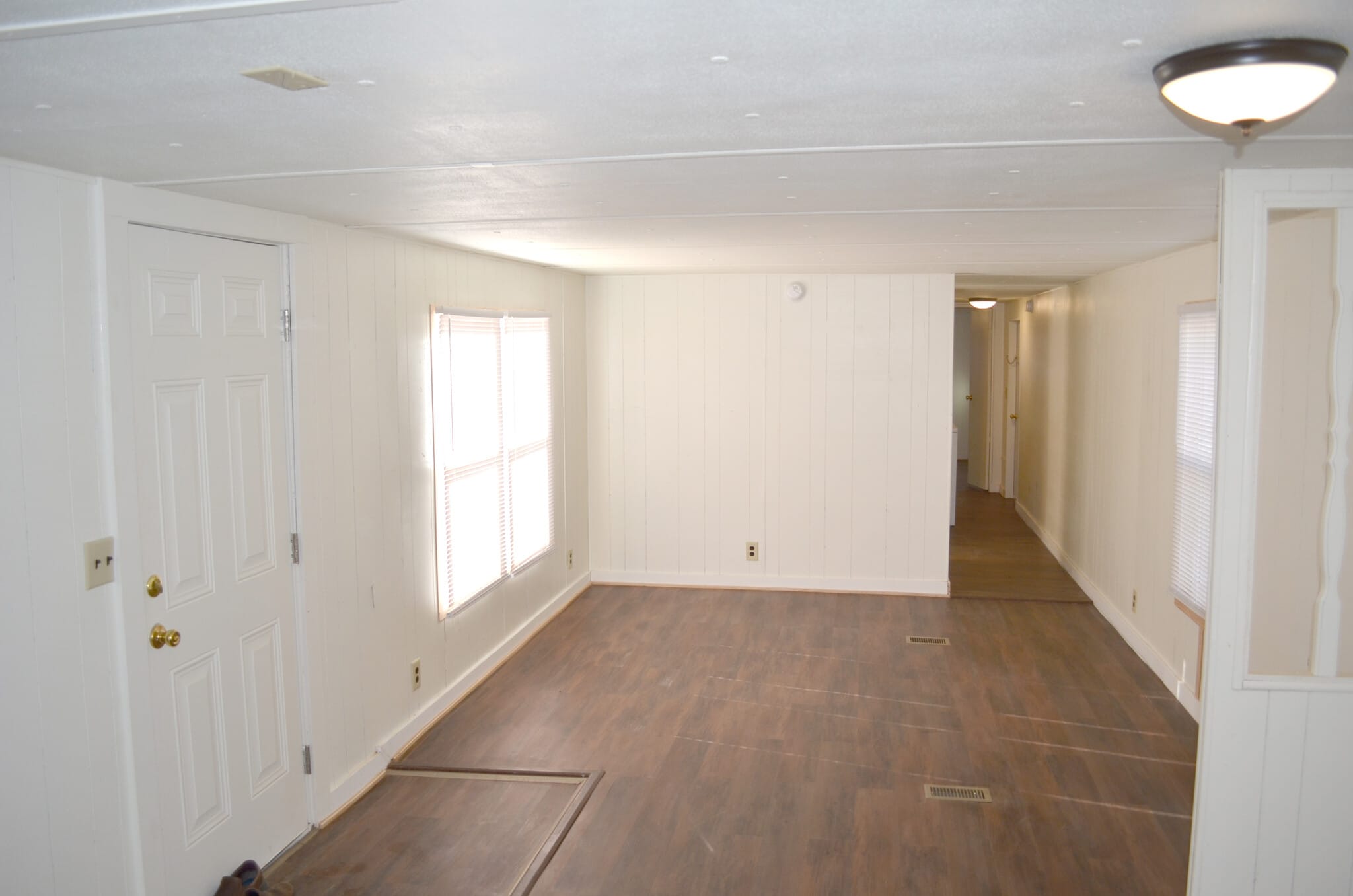 Building Photo - 553 Patton St