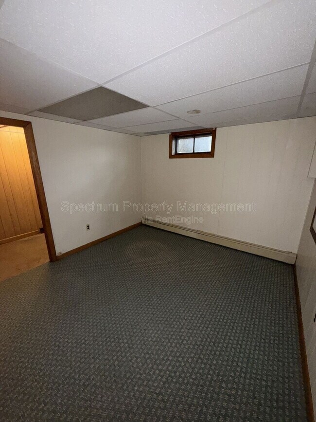 Building Photo - 108 Pinewoods Trail