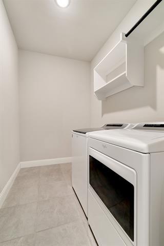 Building Photo - 4158 Shavano Dr