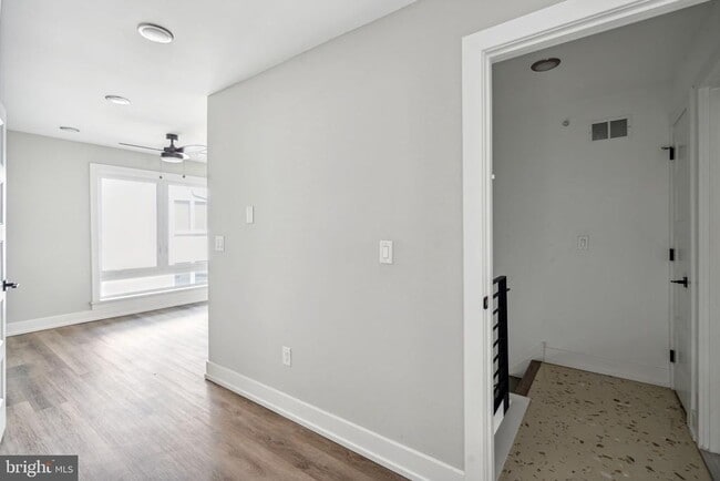 Building Photo - 1930 N 2nd St