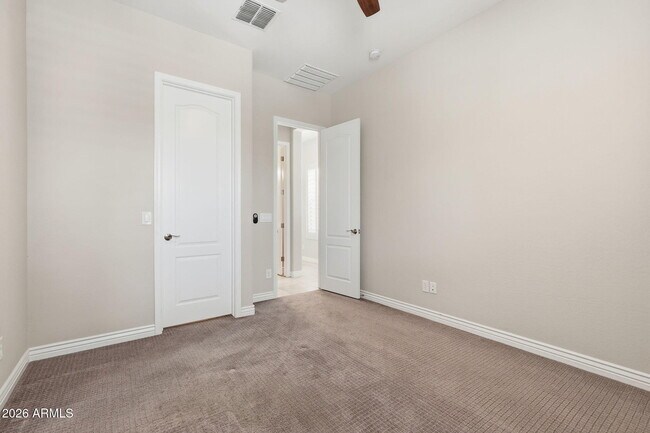 Building Photo - 5219 S Wildrose