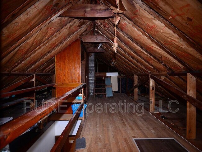 Building Photo - 2511 N 63 St