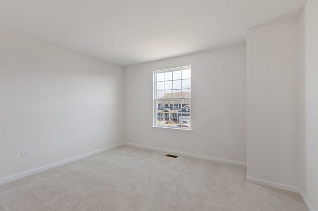 Building Photo - 1889 Bent Grass Wy