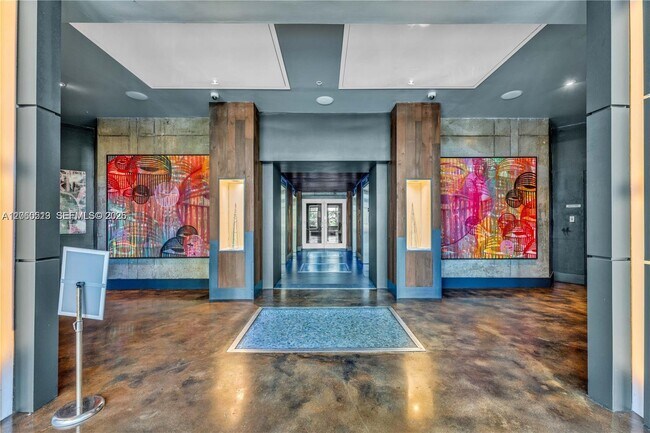 Building Photo - 690 SW 1st Ct