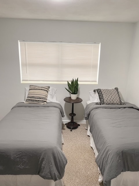 Building Photo - 453 Dolphin St