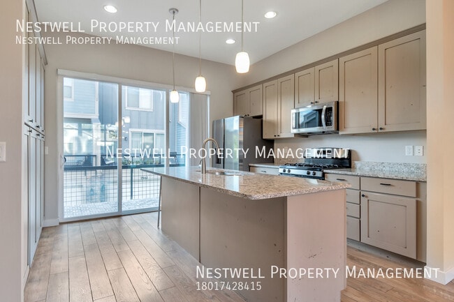 Building Photo - Great 3-bed Home in Midvale