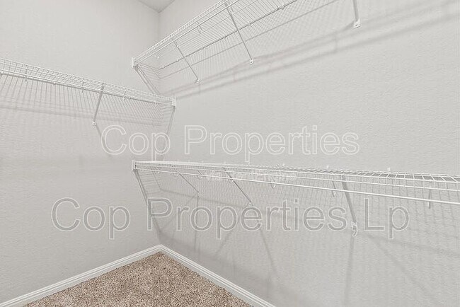 Building Photo - 11627 Troubadour Trl