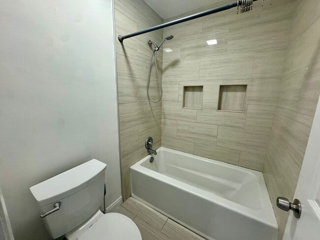 Building Photo - HALF OFF FIRST MONTH'S RENT - Charming Condo in the Heart of La Habra