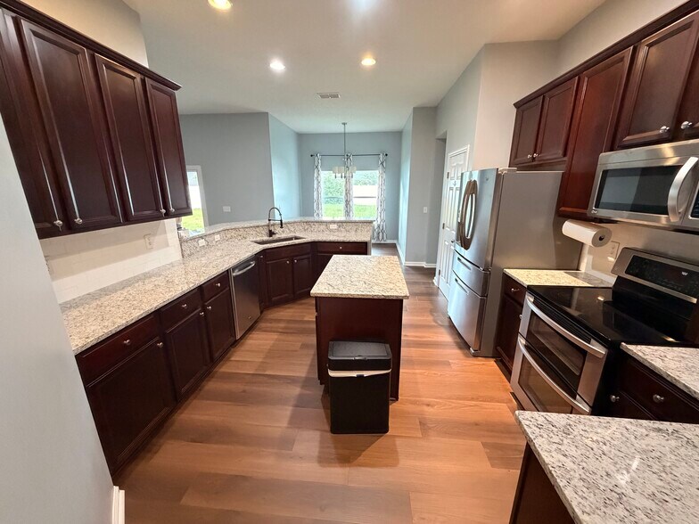 Building Photo - 3058 Whispering Willow Way