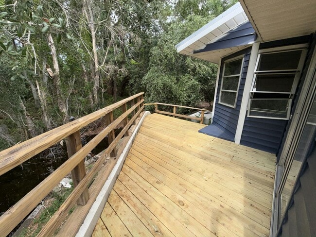 Building Photo - 2141 E Camp N Comfort Ln