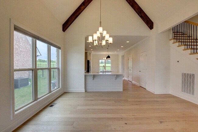 Building Photo - Custom Build in Sango.  Wow Factor