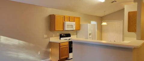 Building Photo - 24 Zoeller Ct