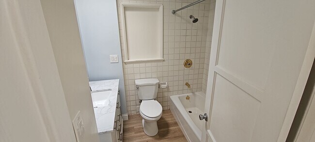 Building Photo - 6376 W 83rd St